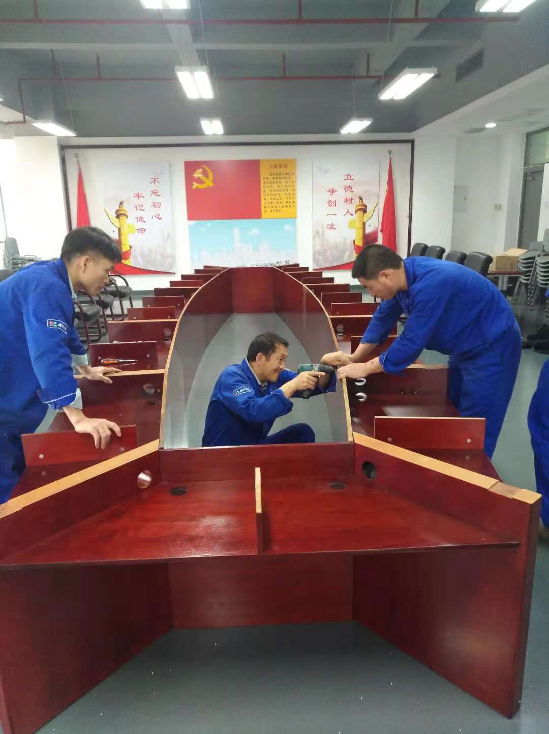 萬家燈火搬家公司告訴你拆除家具的方法！