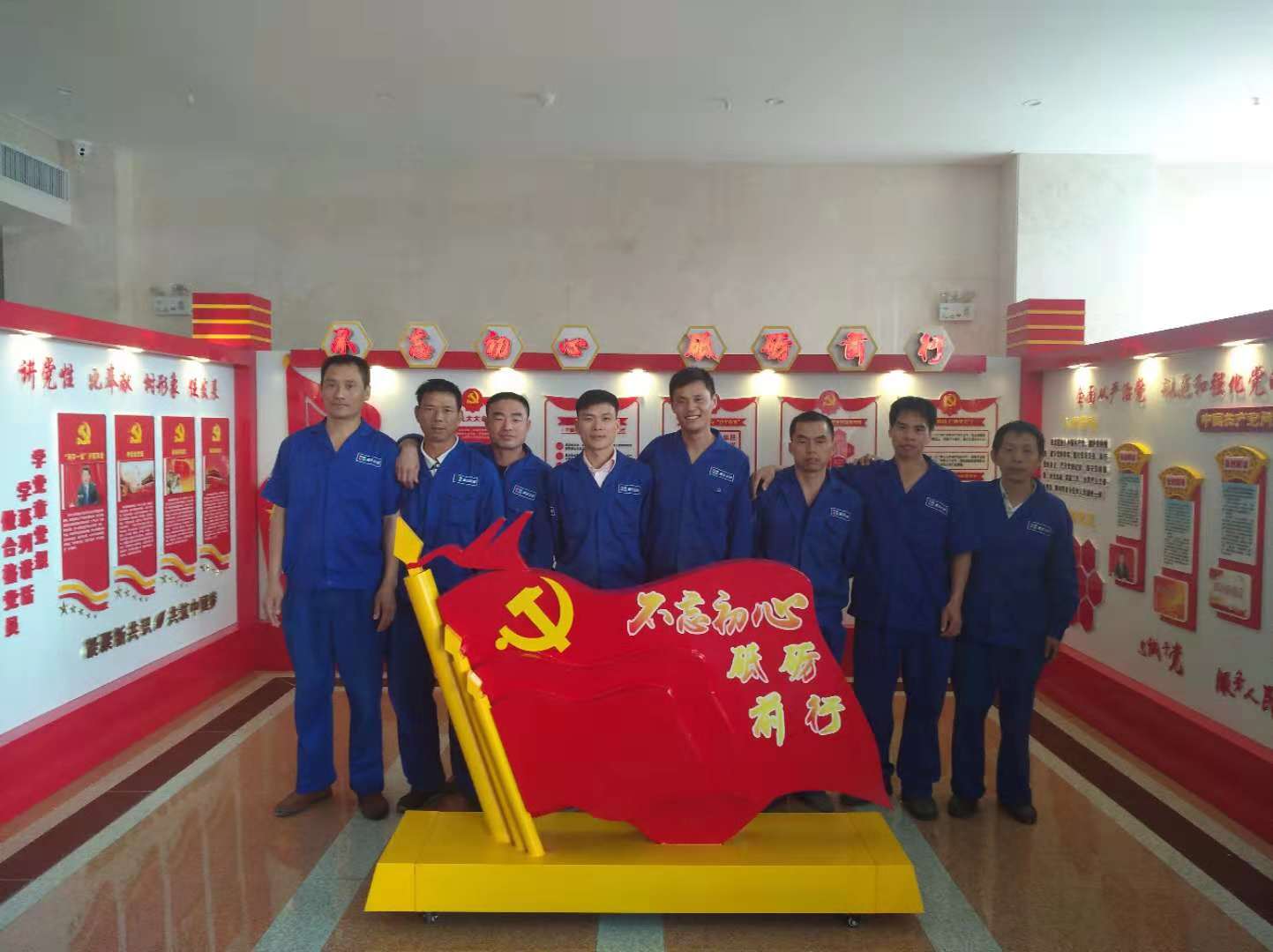 在深圳搬家有句話，搬家不鬧房，日后有麻煩！
